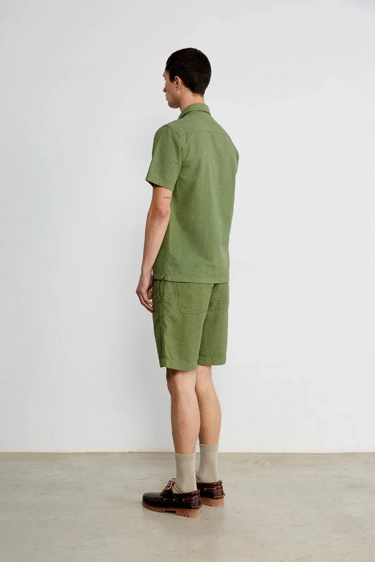 EDMMOND STUDIOS - SEERSUCKER SHORT SLEEVE SHIRT (KHAKI)