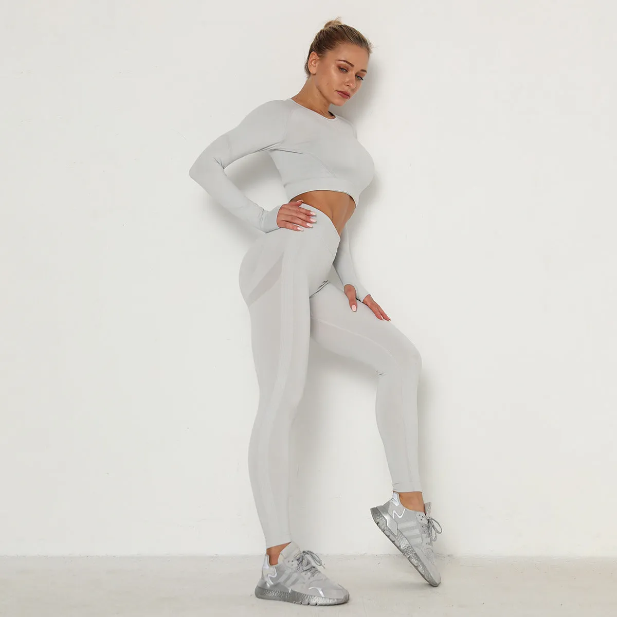 European and American Pleated Seamless Yoga Suit Women's High Waist Slimming and Tight Sports Long Sleeve Fitness Yoga Pants Two-Piece Suit