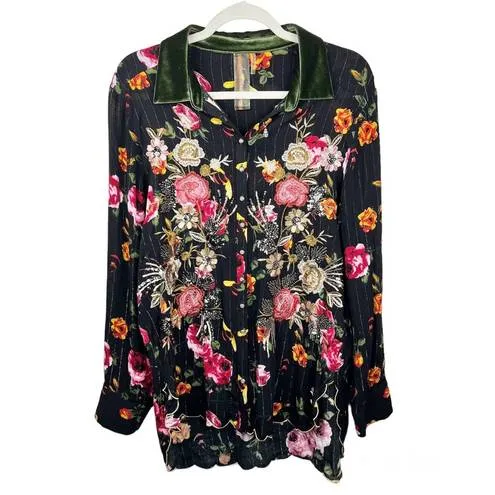 Gold Pinstripe Embellished Floral Blouse With Velvet Collar