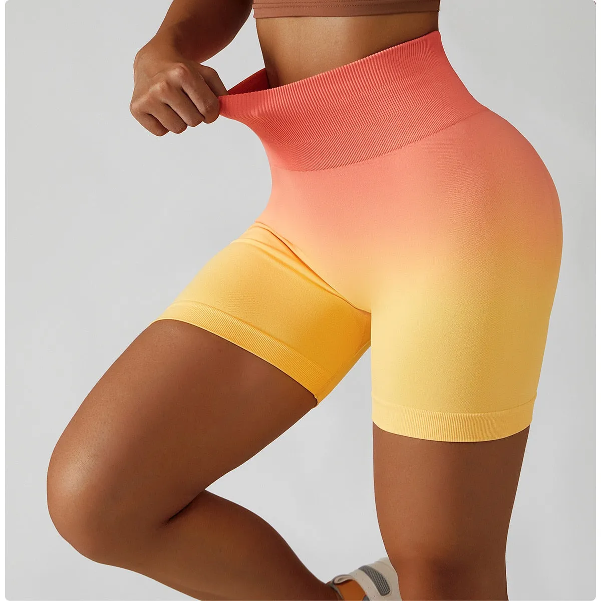 Gradient Seamless Yoga Shorts Gym Running Workout Tight Sports Shorts High Waist Elastic Butt Lifting Fitness Pants Shorts