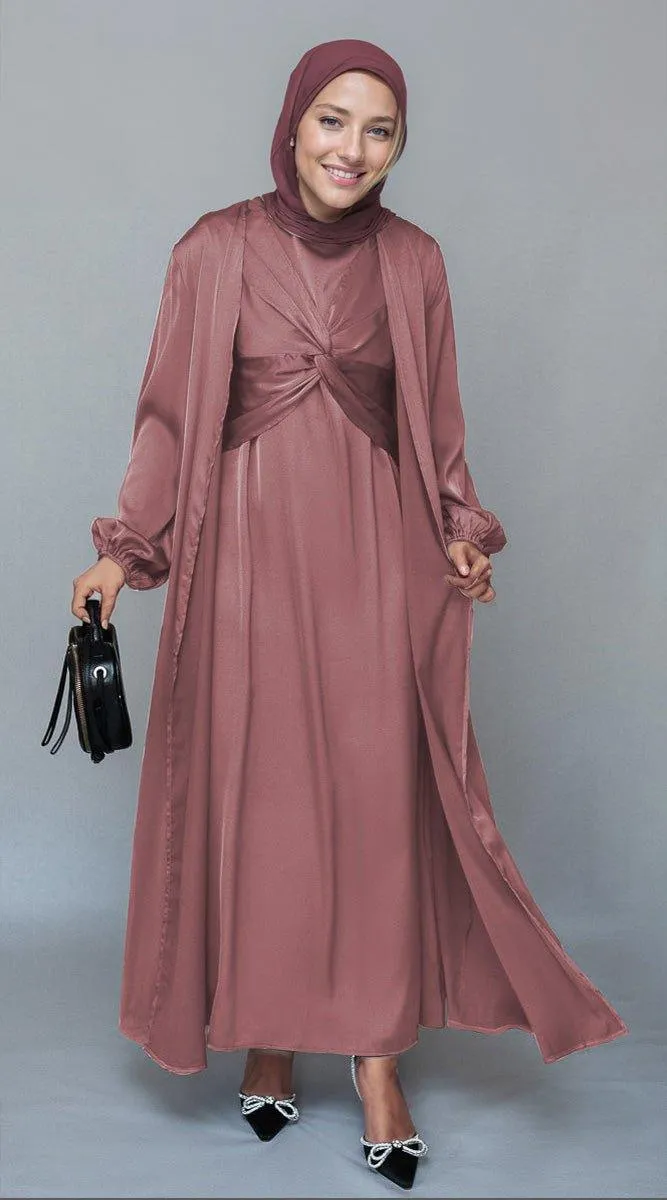 Gulstan 2 piece luxury 2 piece abaya with wrap bodice in pink