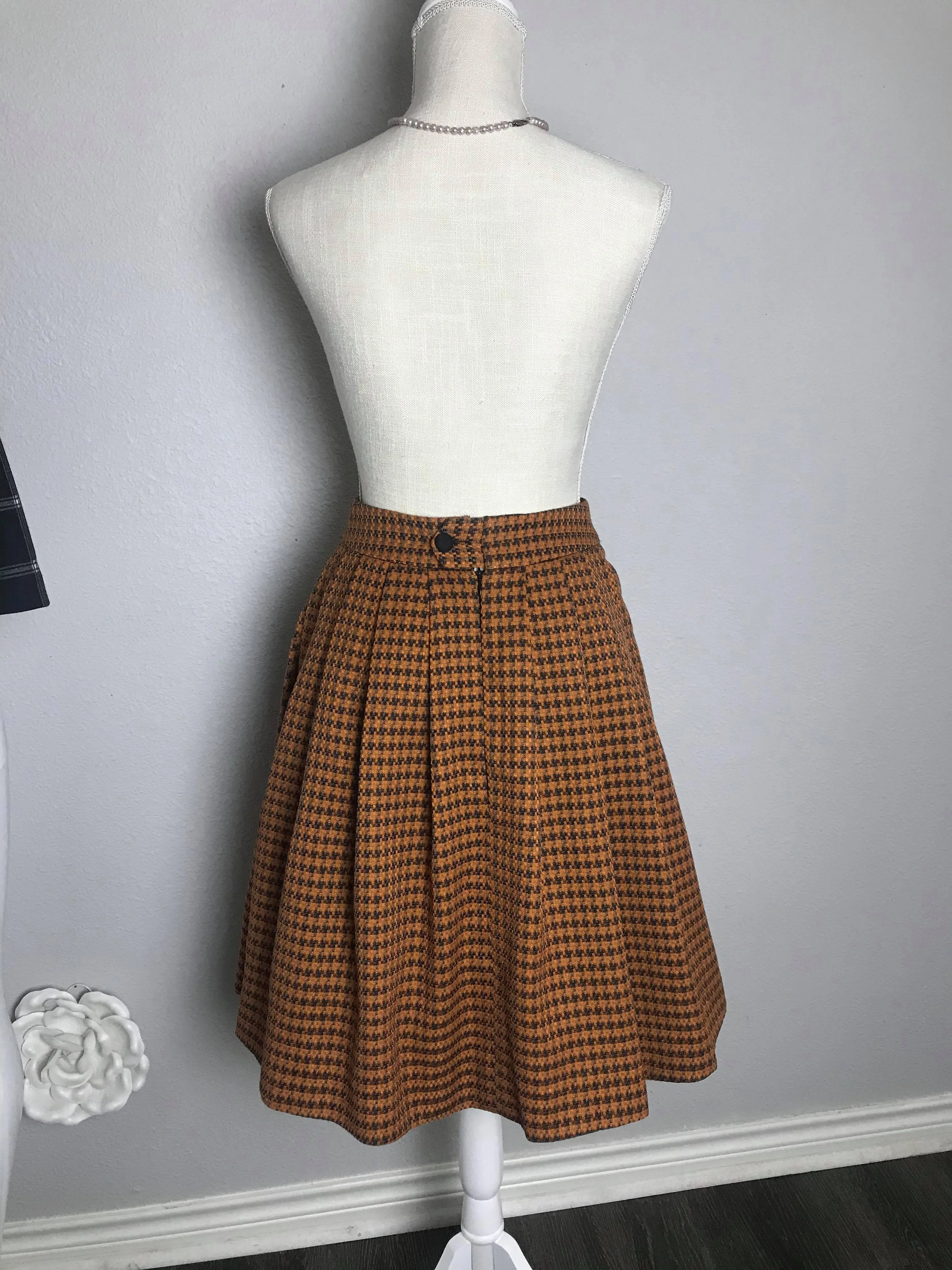 Lisa Skirt in Autumn