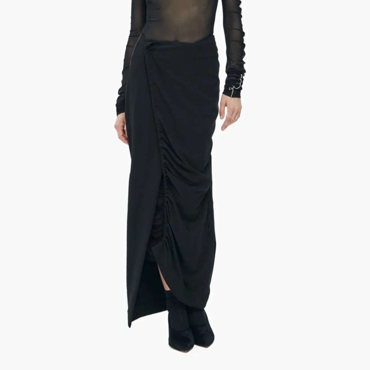 Long asymmetric skirt