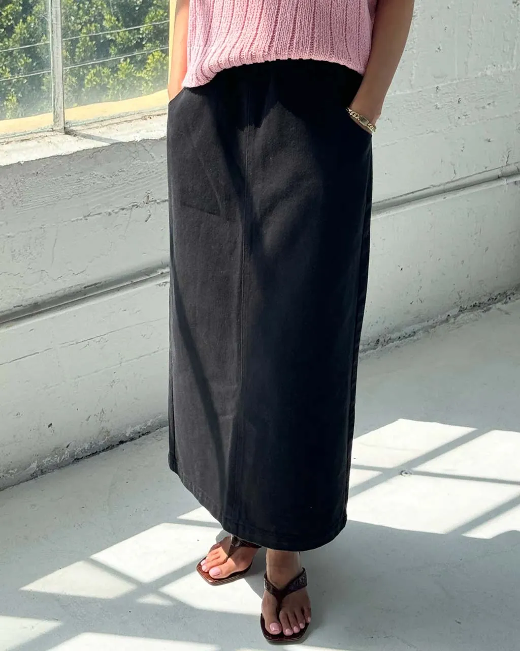 Long City Skirt - Black