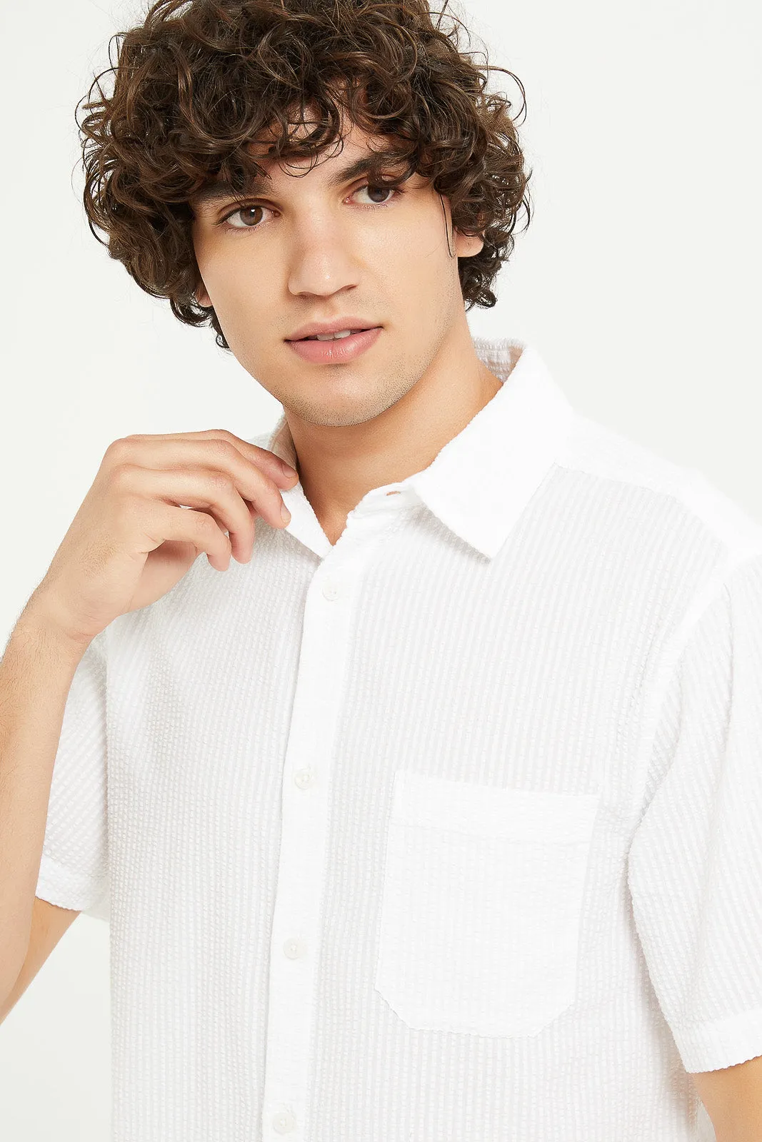 Men White Seersucker Short Sleeve Shirt