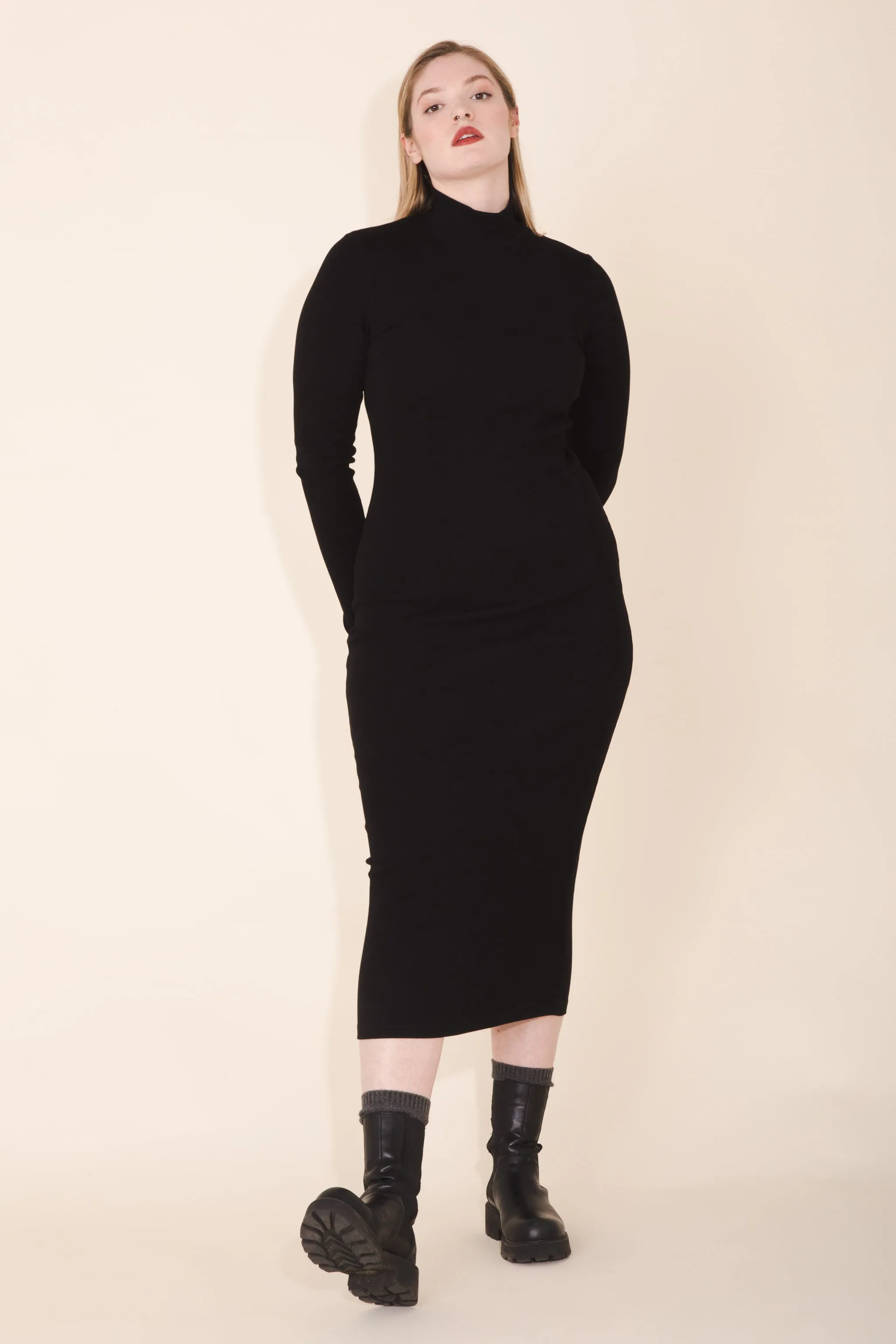 Mockneck Dress in Black