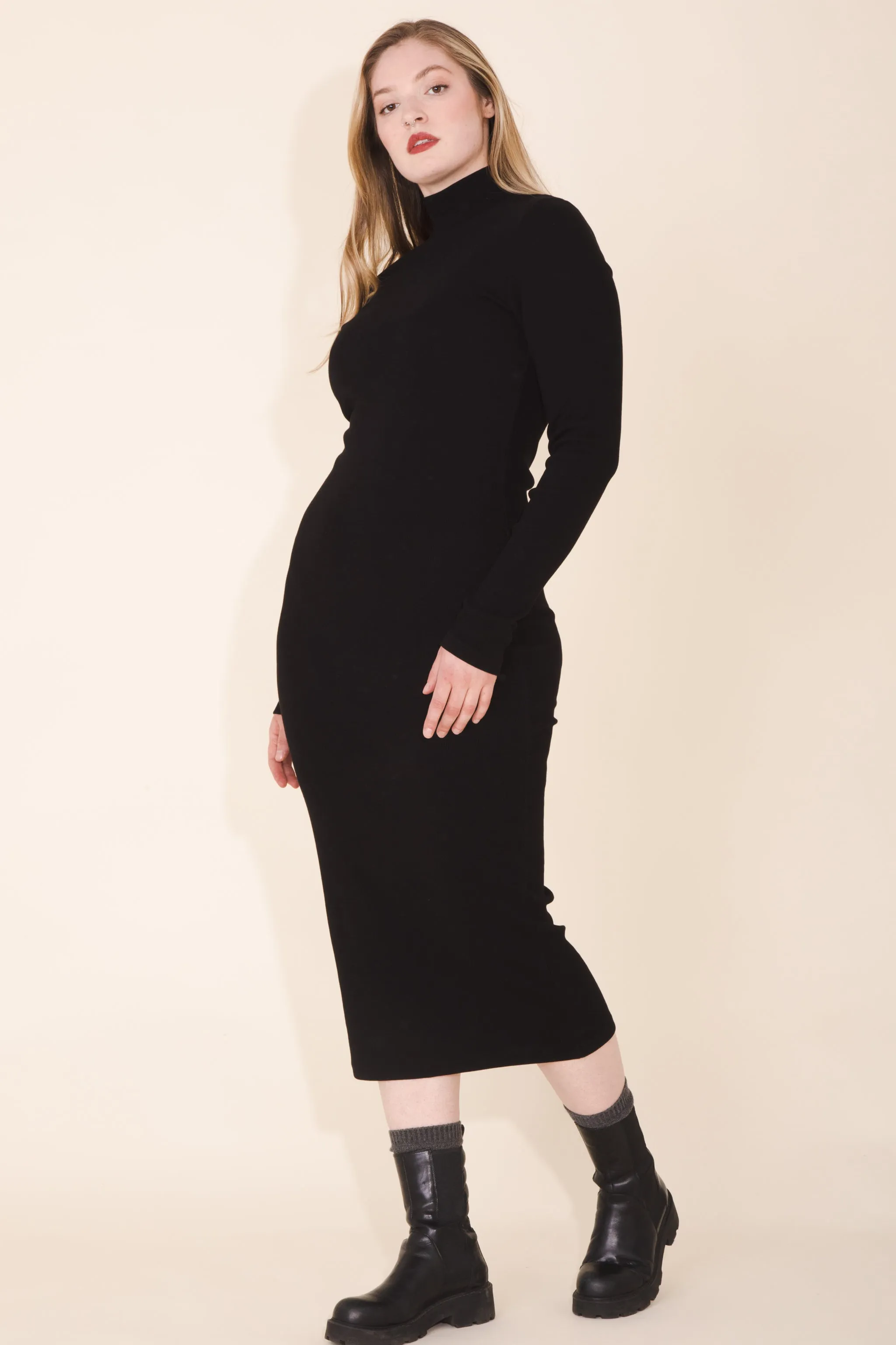 Mockneck Dress in Black