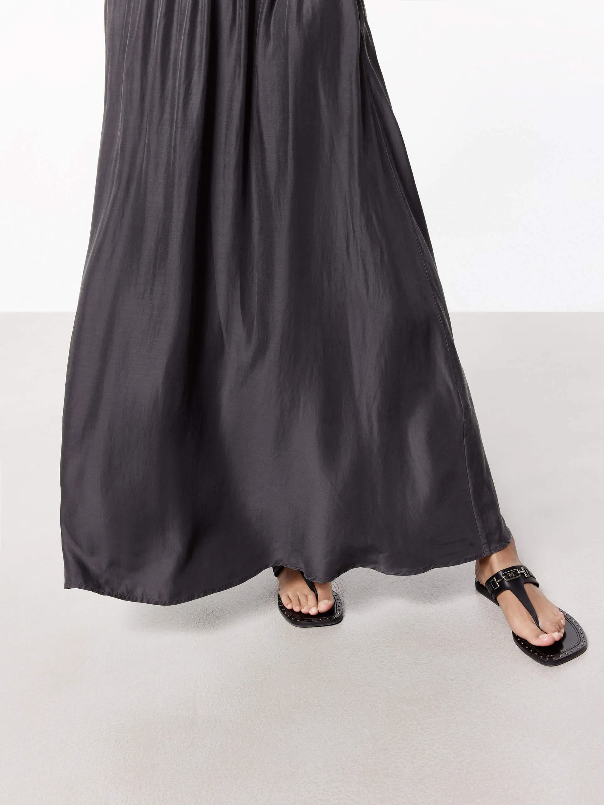 Paneled Detail Maxi Dress