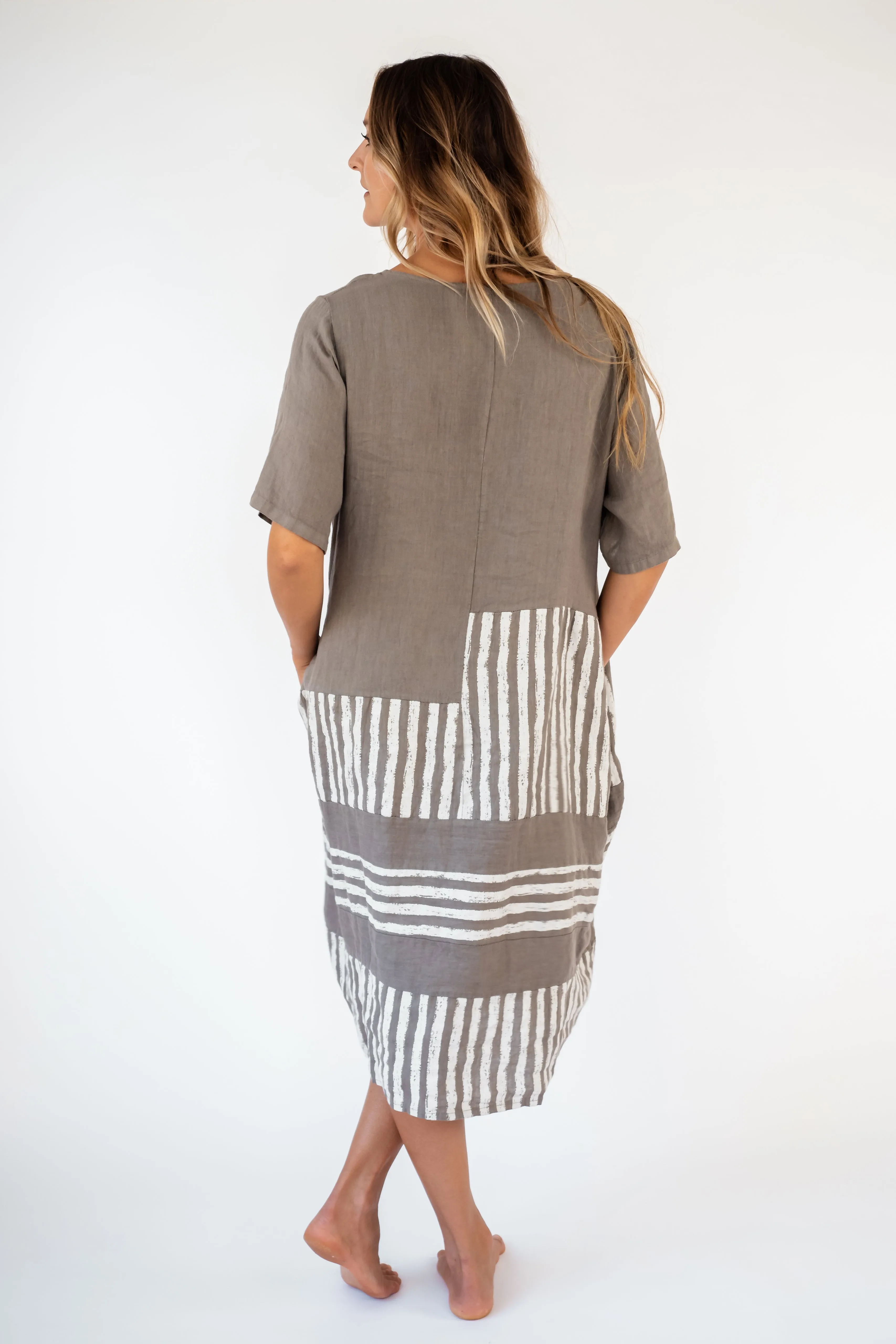 the NIU Linen maxi dress