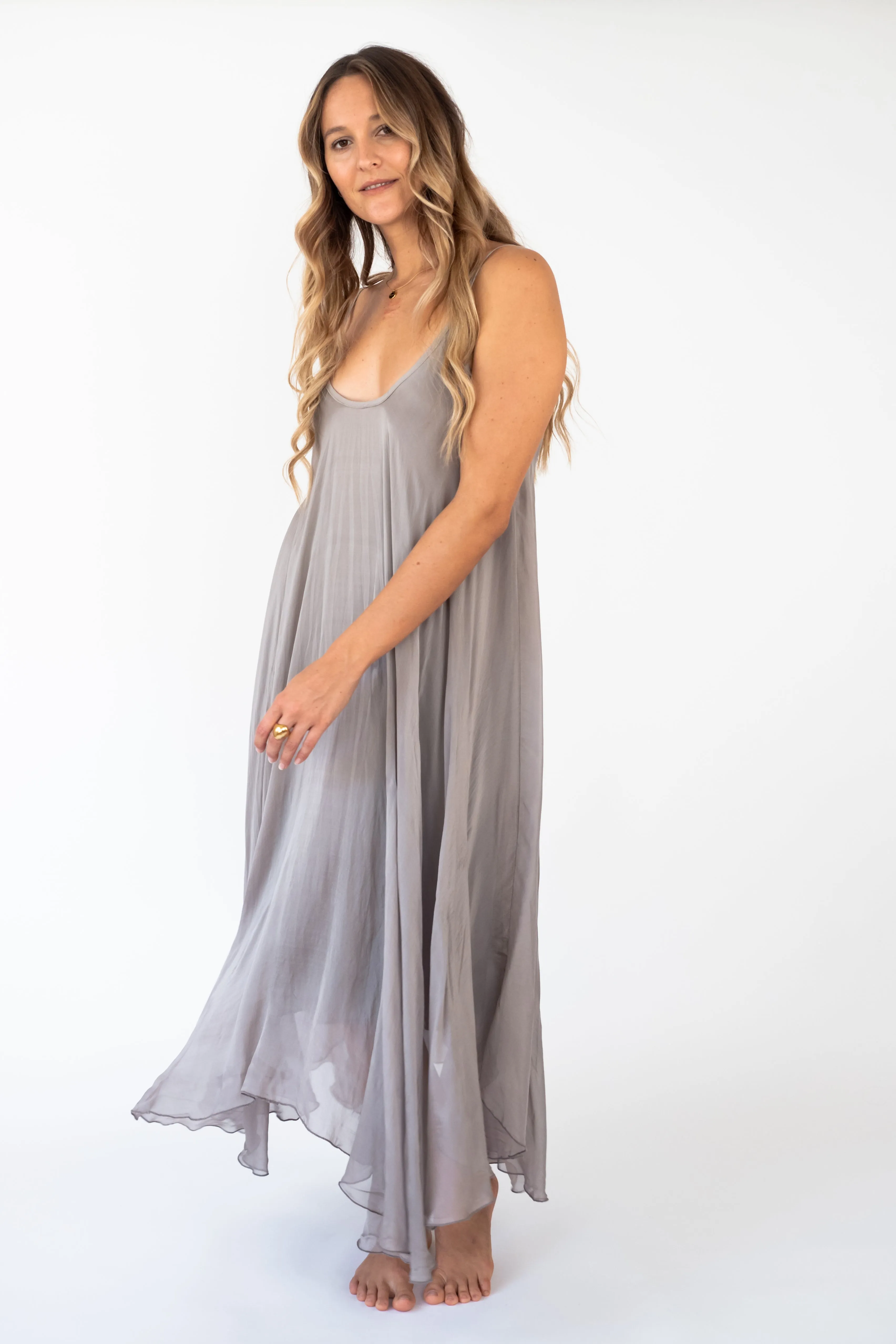 The WAILEA Silk sleeveless maxi dress