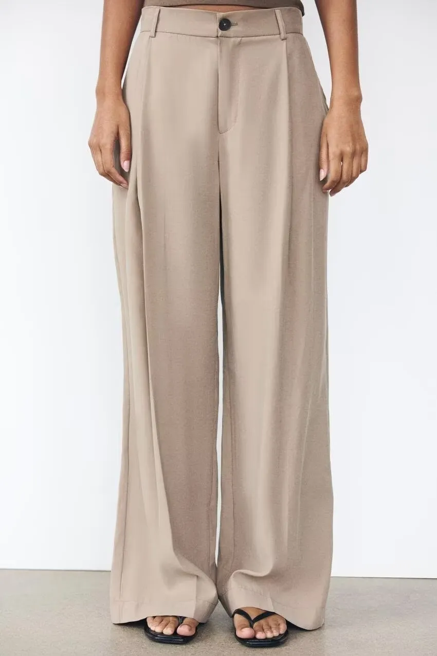 Womens Draping Long Pleated Pants