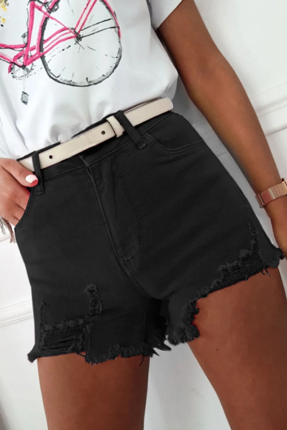 Women's Ripped Raw Hem Jean Shorts Distressed Denim Shorts